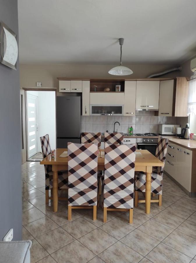 Apartman Lucia Bilice Luaran gambar
